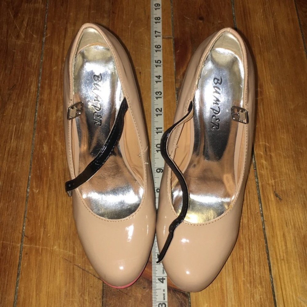 Women’s heels - Picture 3 of 3